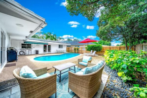 The Dreamcatcher - 4 Bed, 2 Bath, Private Heated Pool, BBQ, Game Room, Park